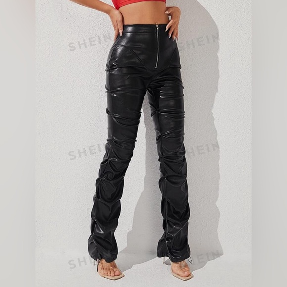 Front Zipper PU Leather Pants 🖤 - Picture 5 of 5